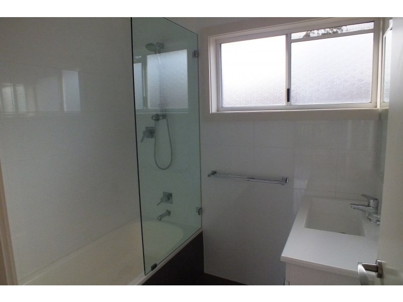 2/19 Iluka Avenue, Elanora Heights NSW 2101