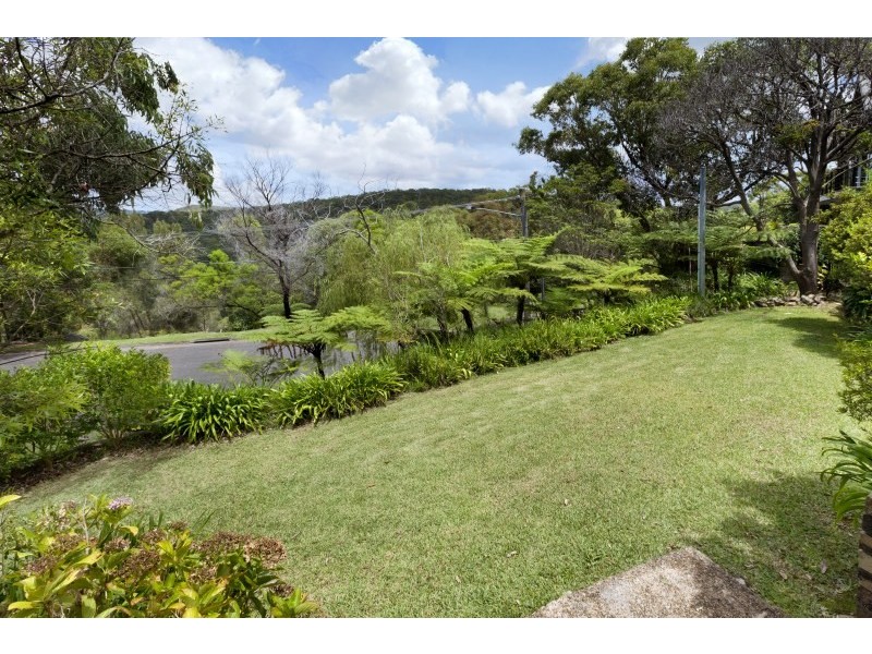 18 Amaroo Avenue, Elanora Heights NSW 2101