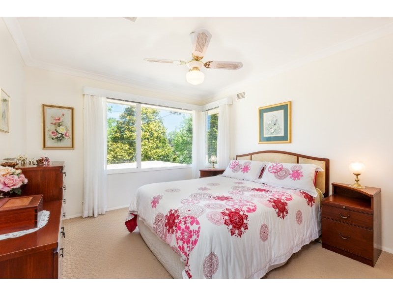 12 Koorangi Avenue, Elanora Heights NSW 2101