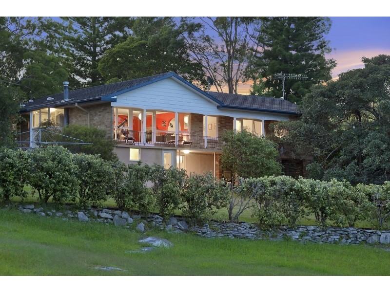 9 Wesley Street, Elanora Heights NSW 2101