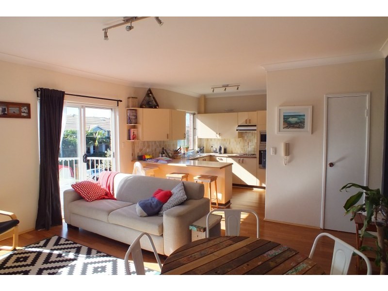 4/8 Wetherill Street, Narrabeen NSW 2101