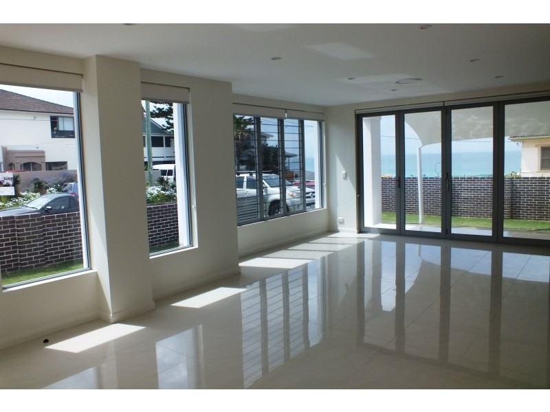 2/99 Ocean Street, Narrabeen NSW 2101