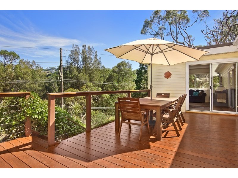 82 Nareen Parade, North Narrabeen NSW 2101