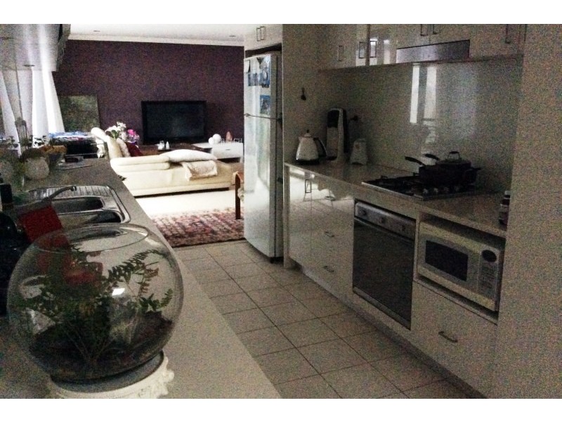 9/2 Berry Avenue, North Narrabeen NSW 2101