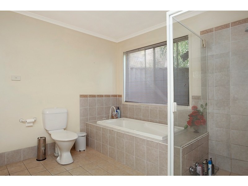 2 Alameda Way, Warriewood NSW 2102