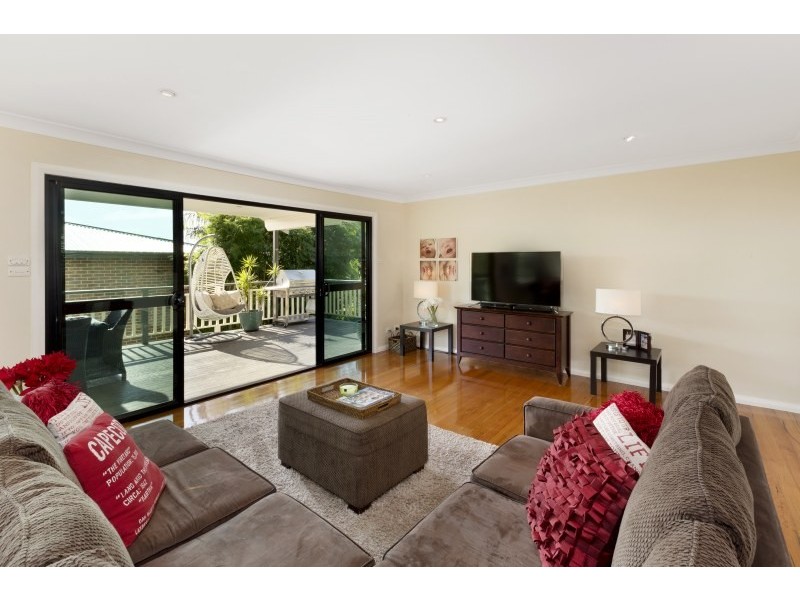 8 Allawah Avenue, Elanora Heights NSW 2101