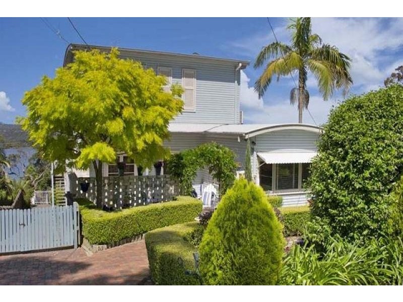 11 Dewrang Avenue, Elanora Heights NSW 2101