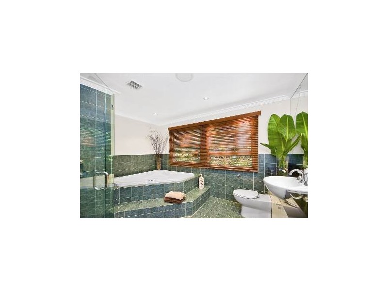 30 Nareen Parade, North Narrabeen NSW 2101