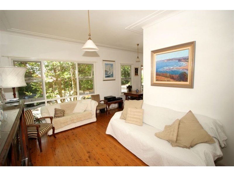 4 Georgina Avenue, Elanora Heights NSW 2101