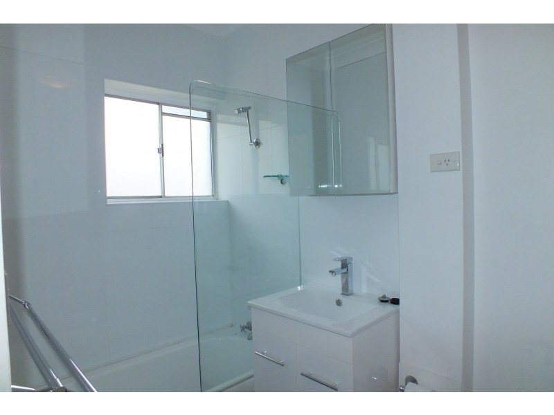 8/5 Wetherill Street, Narrabeen NSW 2101
