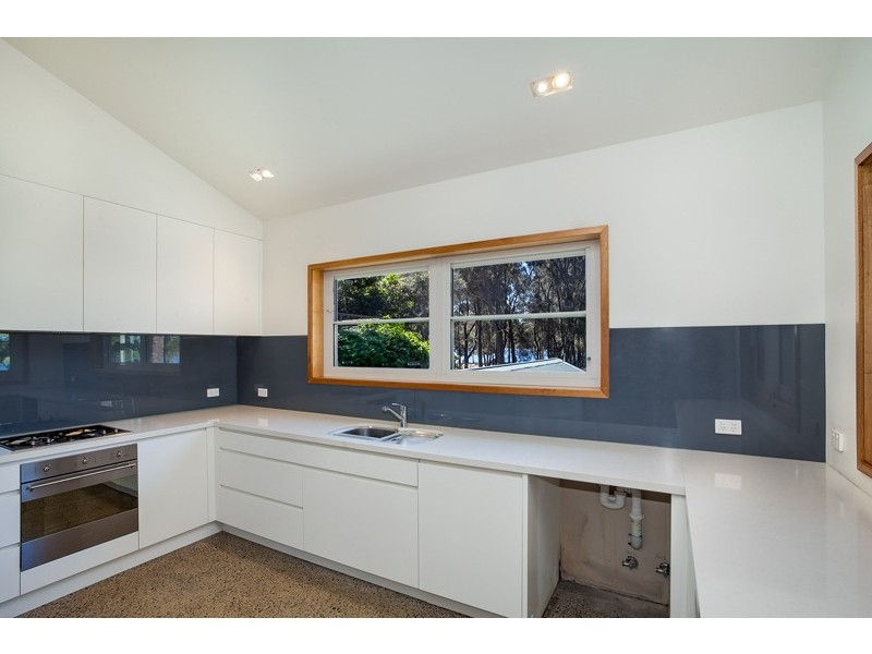 34 The Esplanade, Narrabeen NSW 2101