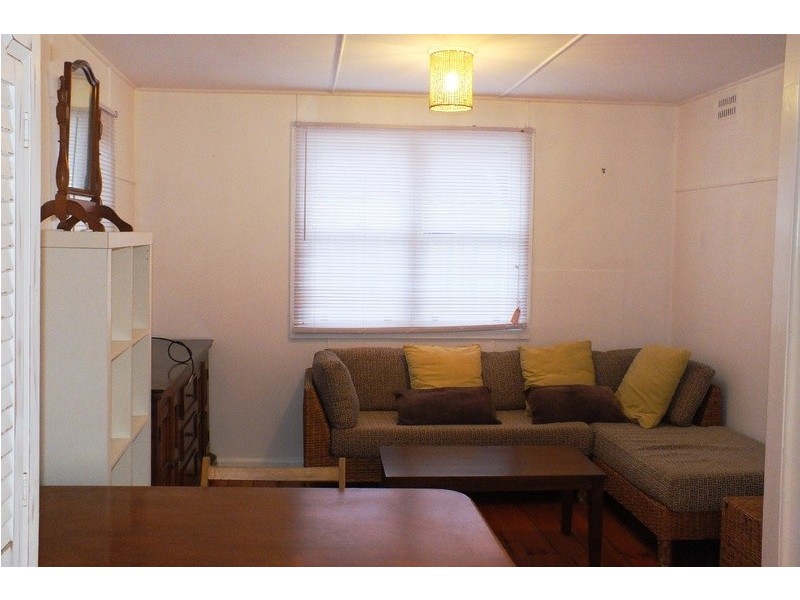 18a Windsor Parade, Narrabeen NSW 2101