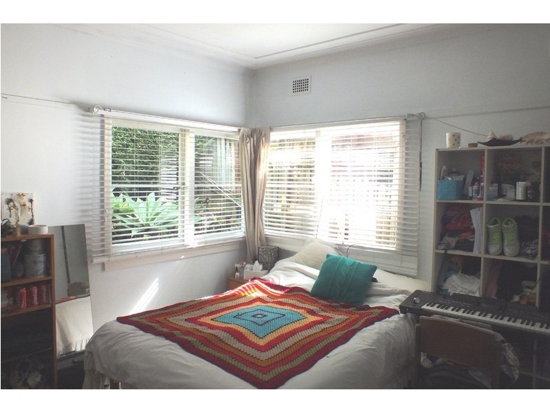 77 Rickard Road, North Narrabeen NSW 2101