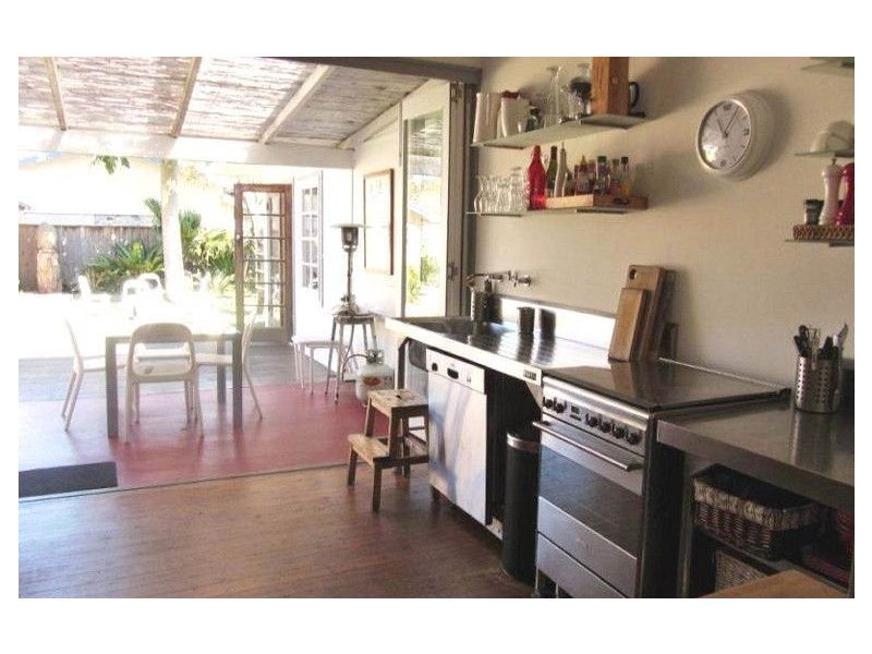 27 Lido Avenue, North Narrabeen NSW 2101