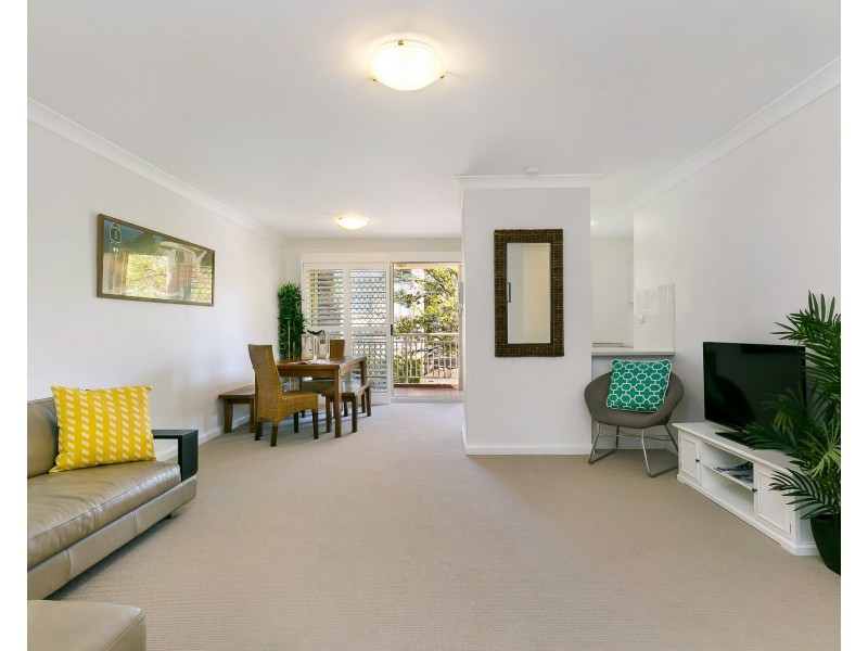 27/27-31 Goodwin Street, Narrabeen NSW 2101
