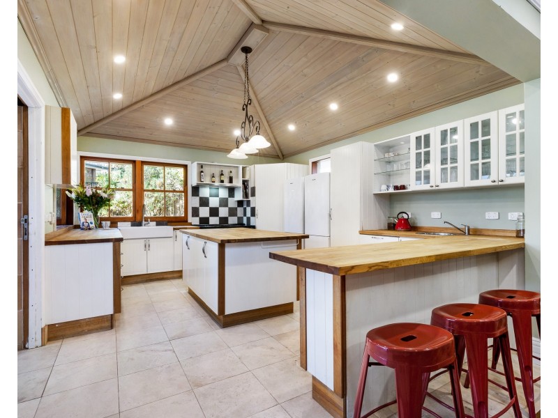 39 Koorangi Avenue, Elanora Heights NSW 2101