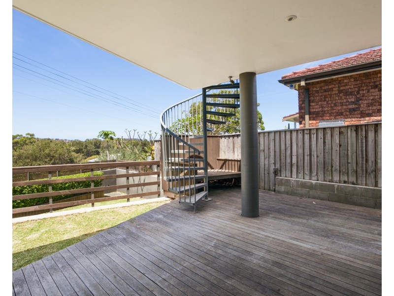 42 Warraba Road, North Narrabeen NSW 2101