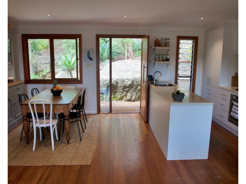 17 Amelia Place, North Narrabeen NSW 2101