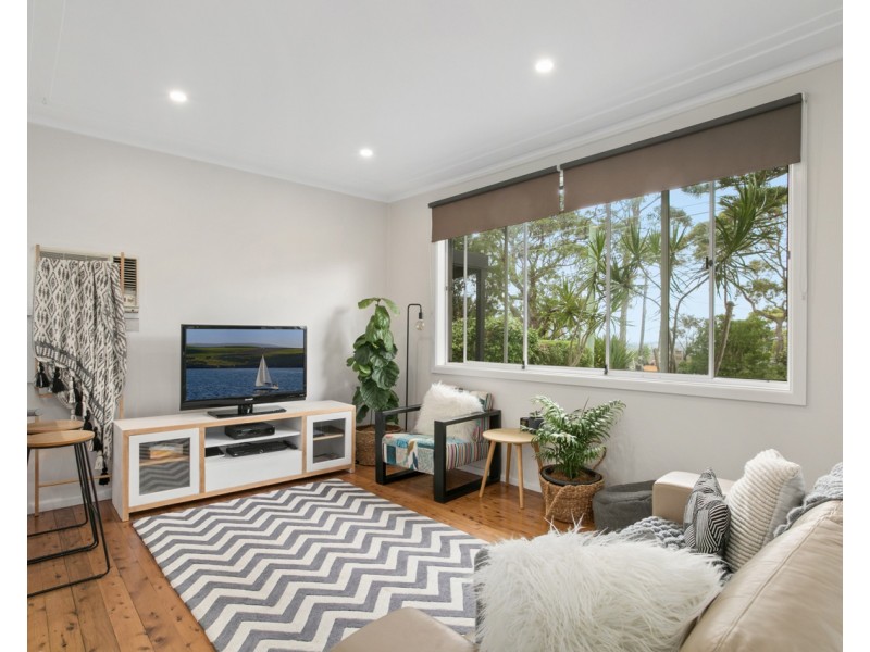 2 Dewrang Avenue, Elanora Heights NSW 2101