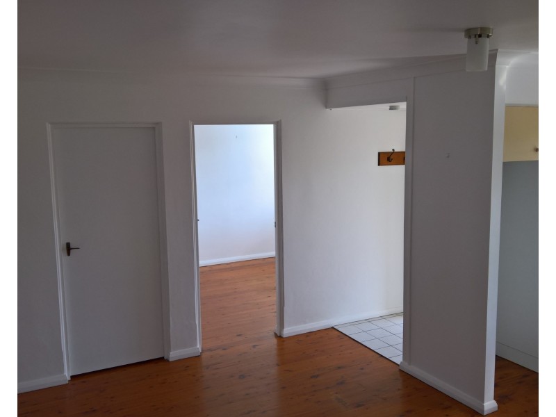 2/8 Malinya Road, Allambie Heights NSW 2100