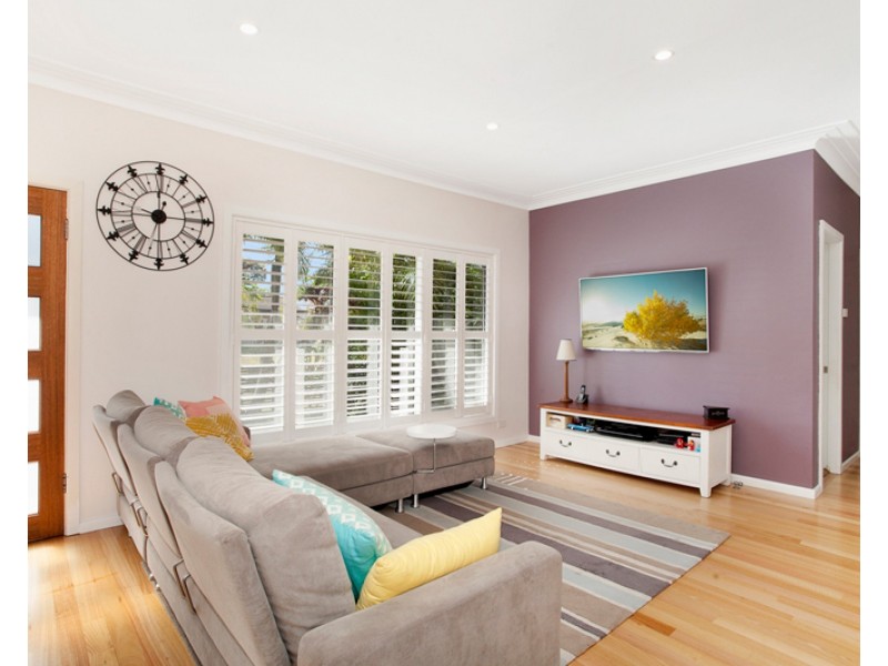 4 Mirrool Street, North Narrabeen NSW 2101