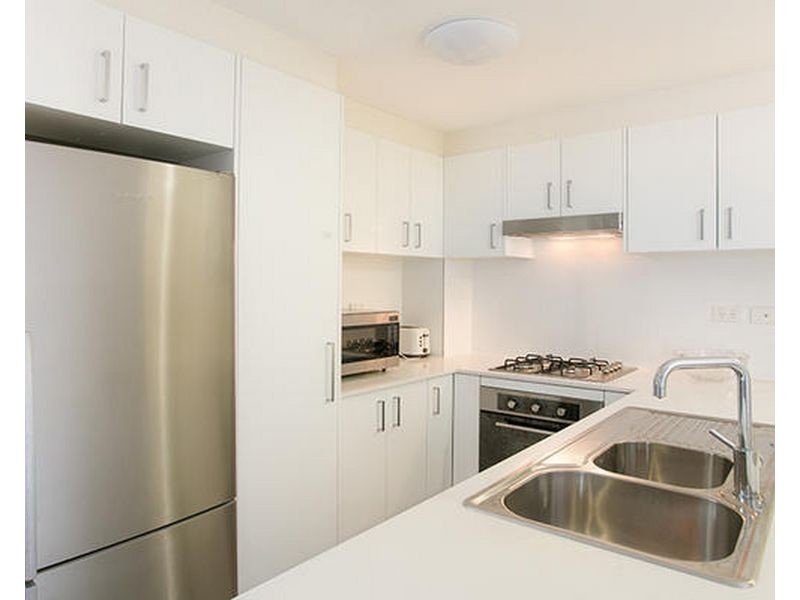 6/26-28 Shackel Ave, Brookvale NSW 2100