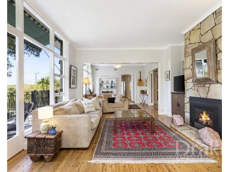 12 Kalang Road, Elanora Heights NSW 2101