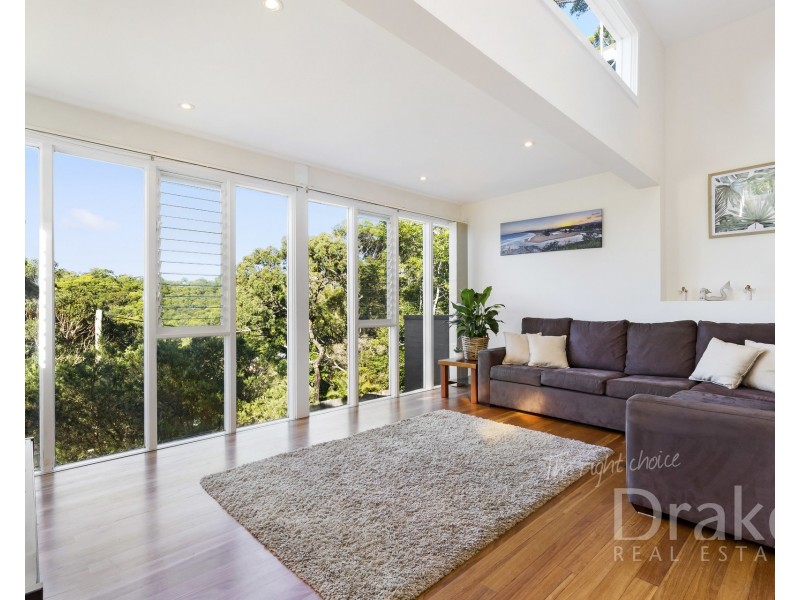 64 Tatiara Crescent, North Narrabeen NSW 2101