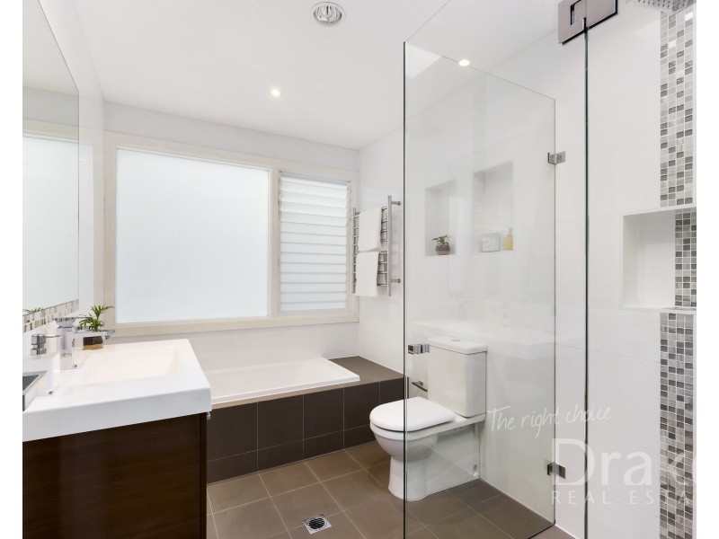 64 Tatiara Crescent, North Narrabeen NSW 2101