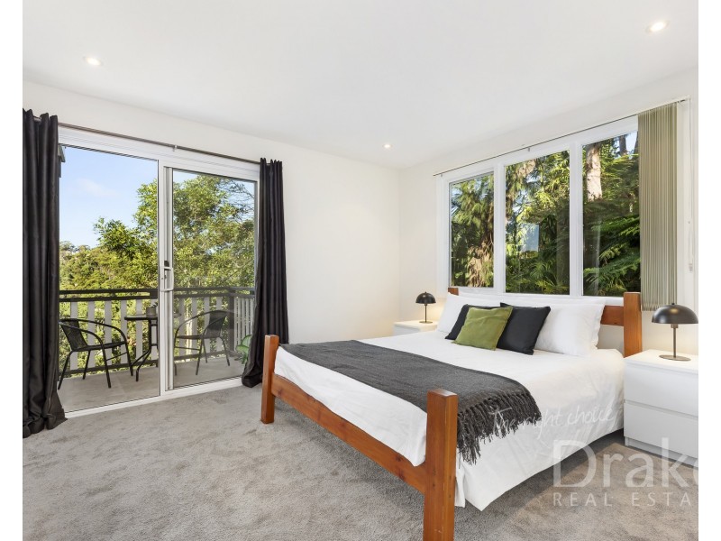 64 Tatiara Crescent, North Narrabeen NSW 2101