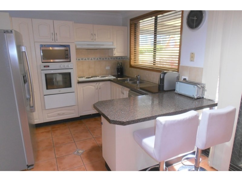 16 Tanami Place, Bow Bowing NSW 2566