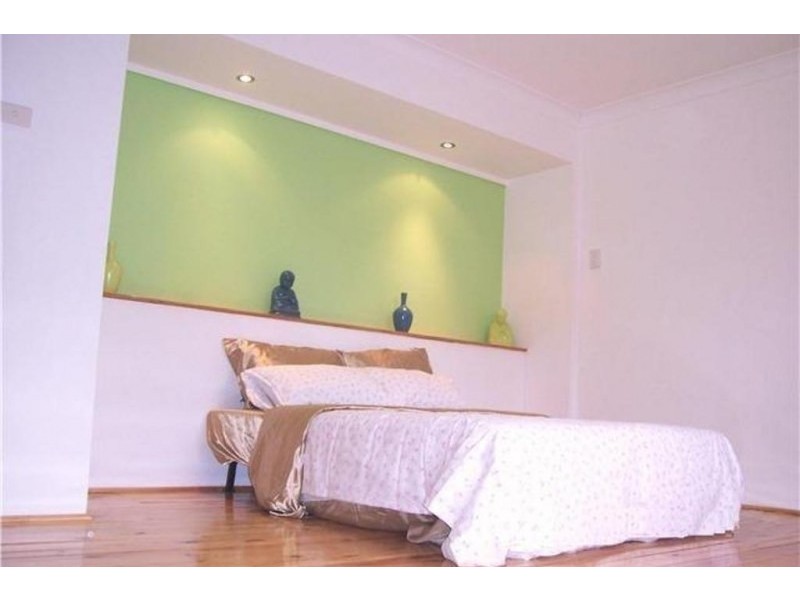 14/6 Jacquinot Place, Glenfield NSW 2167