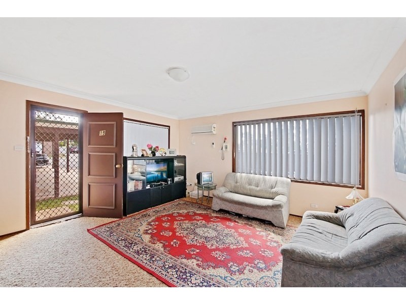 19/90 Chester Road, Ingleburn NSW 2565