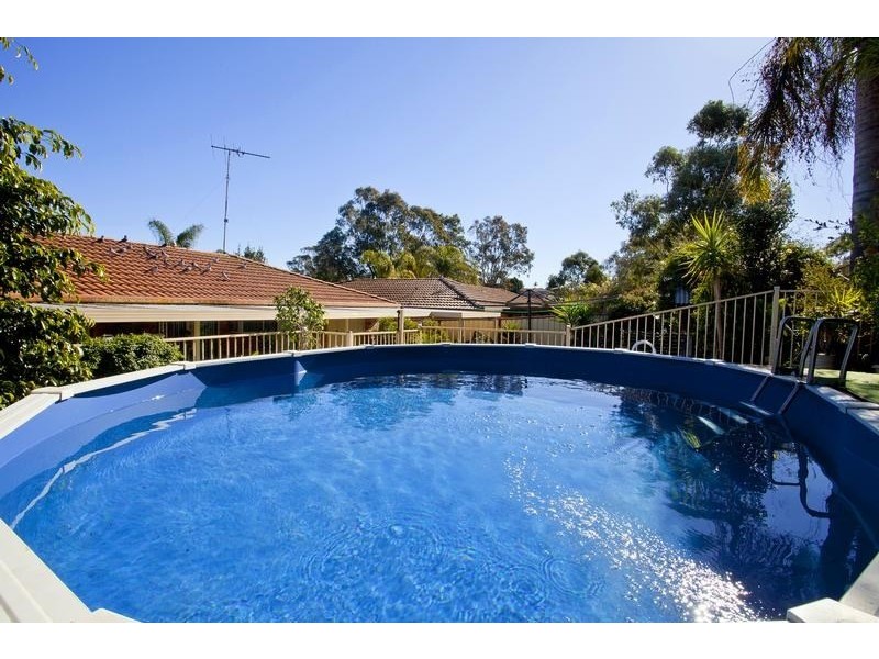 6 Kemp Place, Minto NSW 2566
