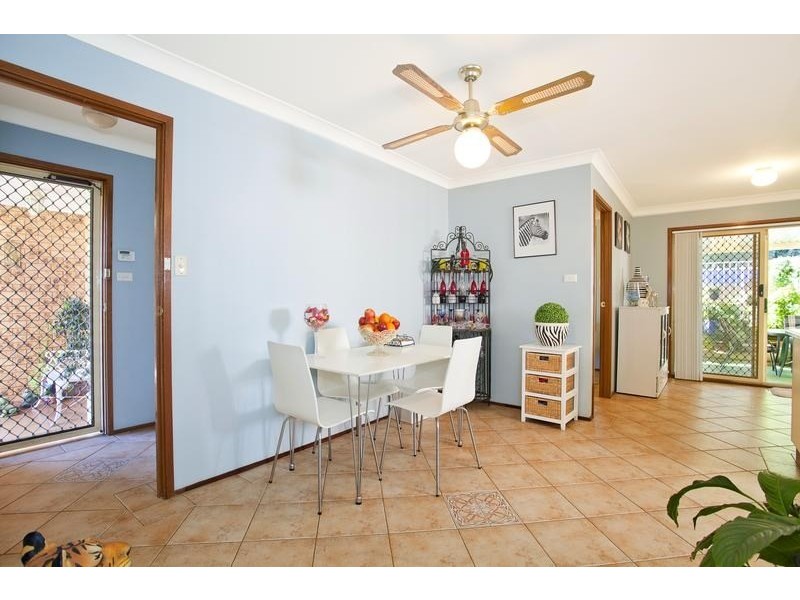 6 Kemp Place, Minto NSW 2566