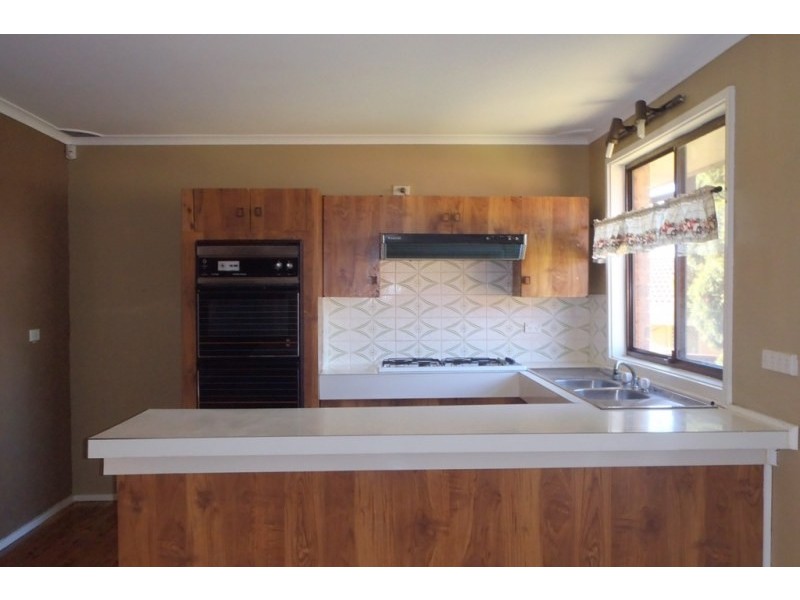 7 Cranberry Street, Macquarie Fields NSW 2564