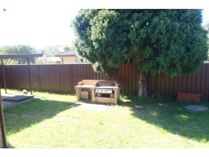 7 Cranberry Street, Macquarie Fields NSW 2564