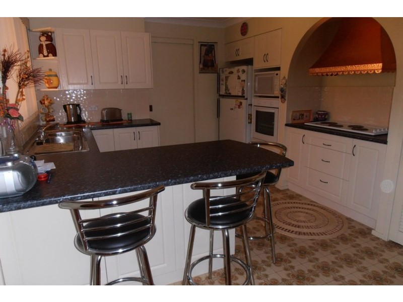 18 Radcliffe Street, Ingleburn NSW 2565