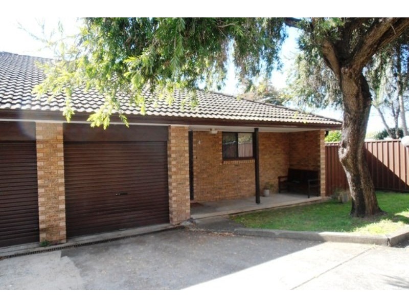 4/132 Cumberland Road, Ingleburn NSW 2565