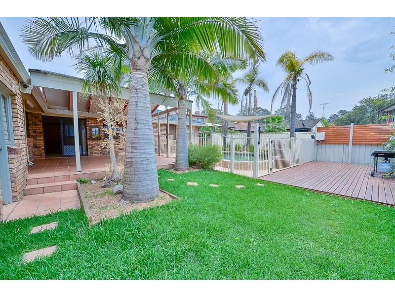 11 Peugeot Drive, Ingleburn NSW 2565