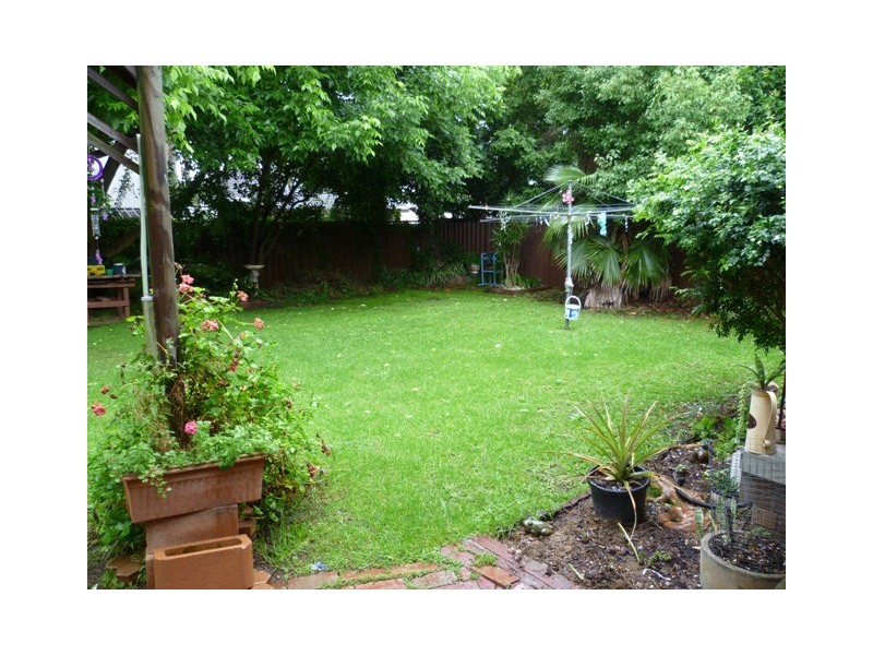 Ingleburn NSW 2565
