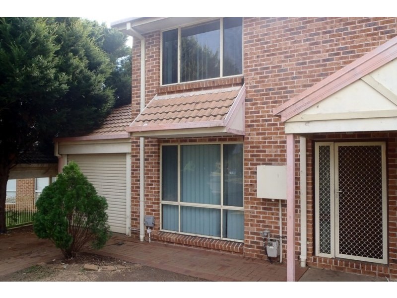 50 McLaren Place, Ingleburn NSW 2565