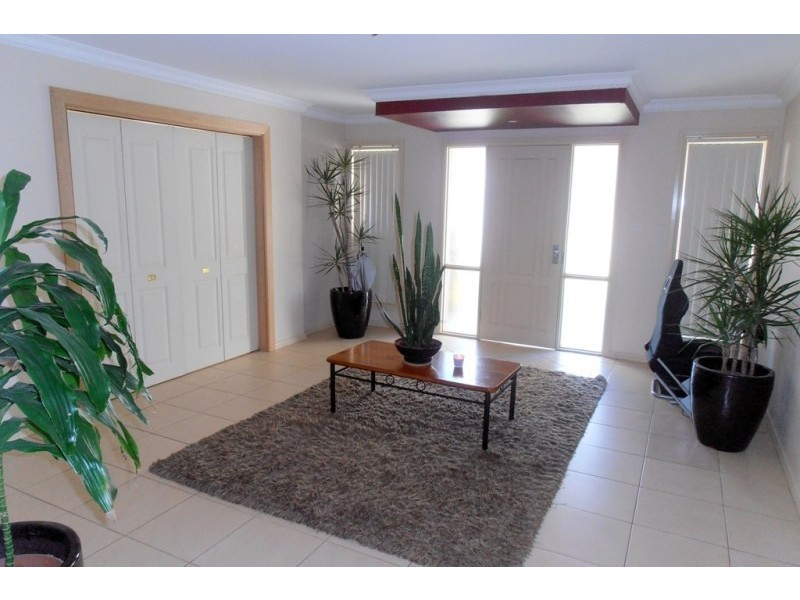 Macquarie Links NSW 2565