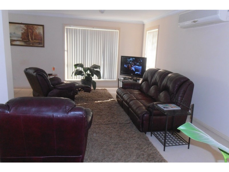 Macquarie Links NSW 2565