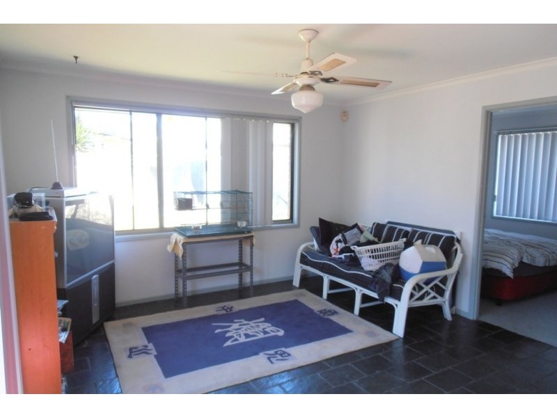 4 Memphis Place, Minto NSW 2566