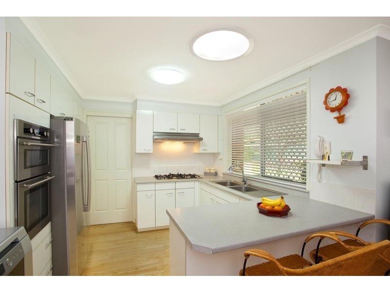 6 Rebecca Place, Ingleburn NSW 2565