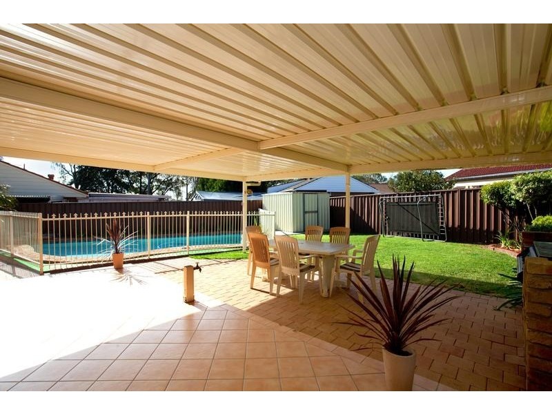 1 Coucal Avenue, Ingleburn NSW 2565