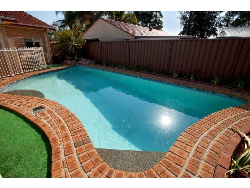 1 Coucal Avenue, Ingleburn NSW 2565