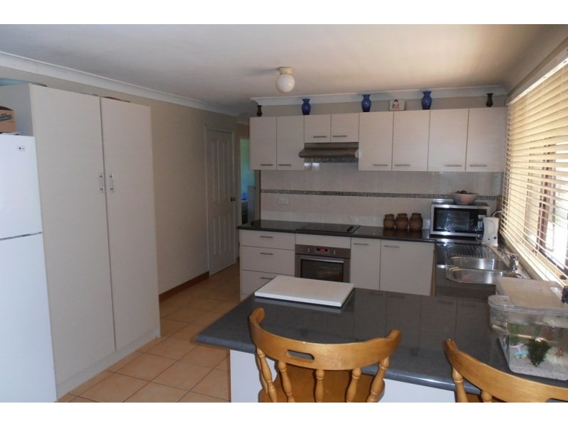 1 Talc Place, Eagle Vale NSW 2558