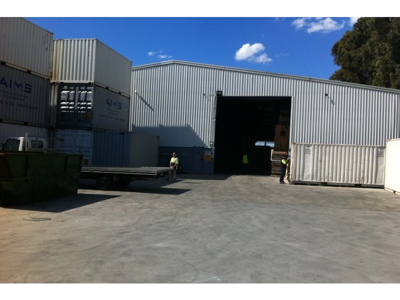 4 Naughton Street, Greenacre NSW 2190